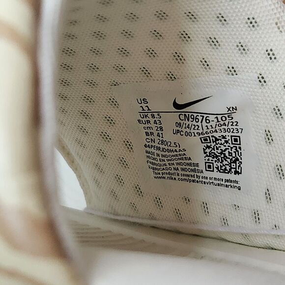 Nike Victori One Slide Sandals – Women’s Size 11, Slip-On - Picture 5 of 7